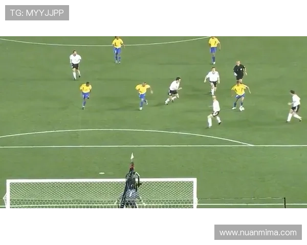 大罗回忆2002年世界杯中国队表现出色几名球员令我深刻印象